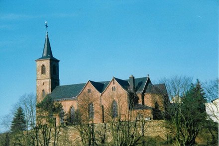 Kerk van het burchtstadje Freudenburg 