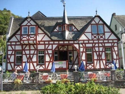 Niederfell