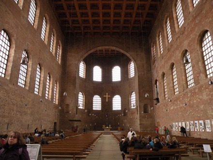 De Basilica aan de binnenzijde